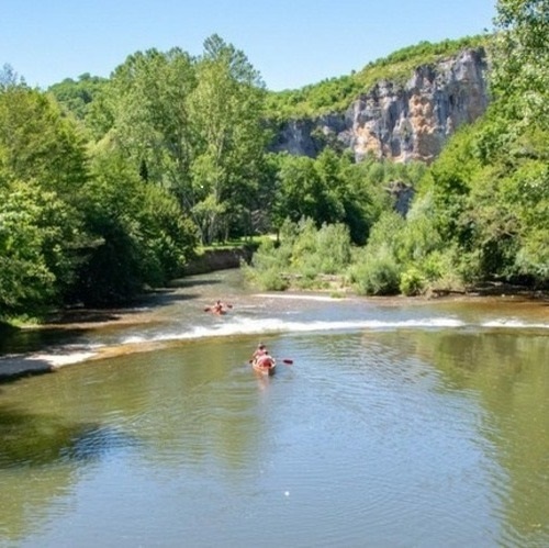 Photo prise dans le cadre d'un parcours de géocaching en canoë sur le Célé