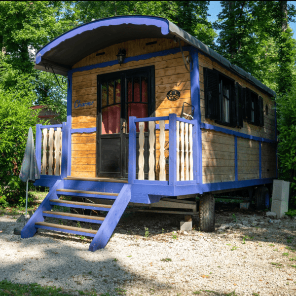 photo de la roulotte gîte premium